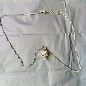 Alexander McQueen Silver Skull Pendant Necklace